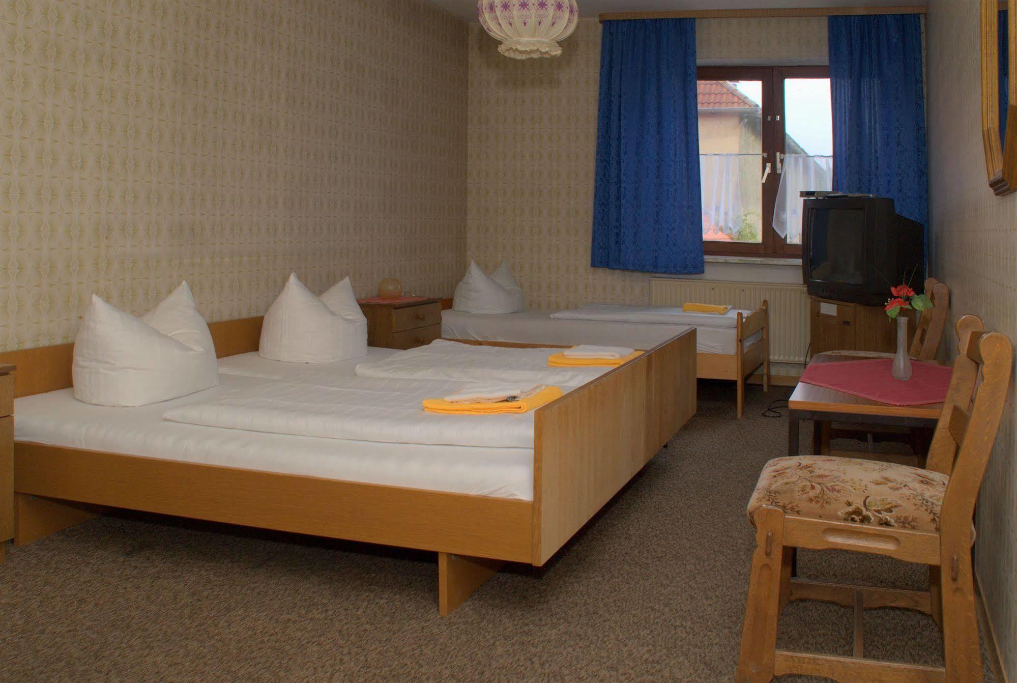 Landgasthof Guentersen Adelebsen Buitenkant foto